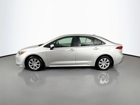 Used 2026 Toyota Corolla LE FWD image 7