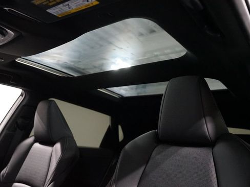 Certified 2024 Toyota bZ4X FWD image 32