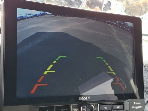 Used 2018 Jeep Wrangler Unlimited Sport S image 25