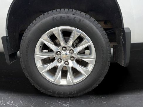 Used 2021 Chevrolet Silverado 1500 LTZ AWD/4WD image 18