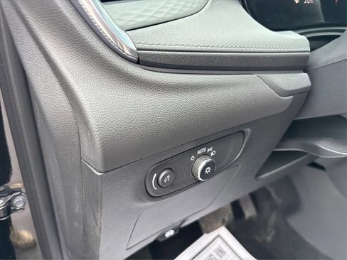 Used 2024 Buick Encore GX Preferred AWD/4WD image 35