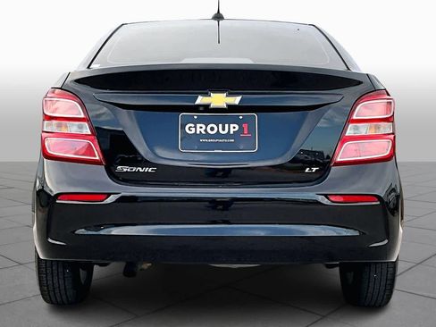 Used 2020 Chevrolet Sonic LT image 4