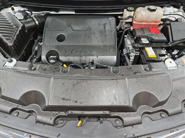 Used 2023 Chevrolet Traverse LT FWD image 18