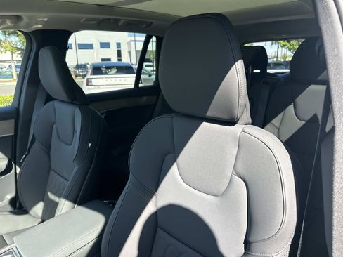 New 2026 Volvo XC90 B5 Plus image 15
