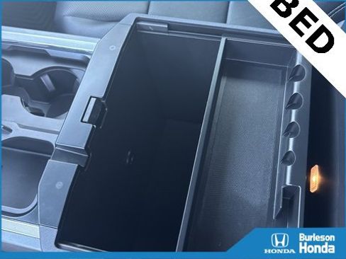 Used 2023 Ford F250 Lariat w/ FX4 Off-Road Package image 28