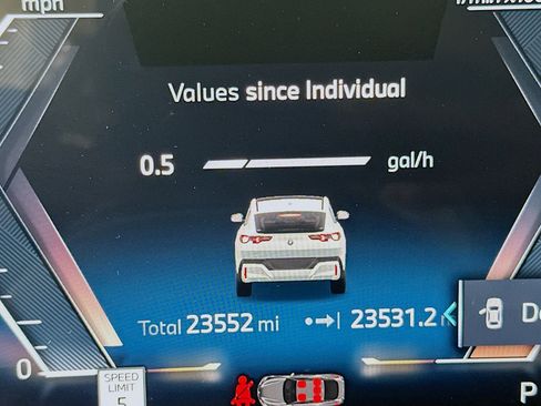 Used 2025 BMW X2 xDrive28i image 19