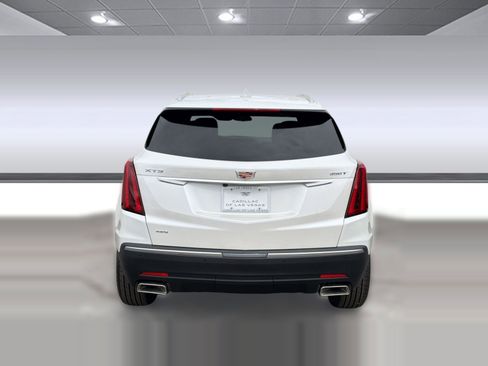 New 2026 Cadillac XT5 Luxury w/ LPO, Floor Liner Package AWD/4WD image 10