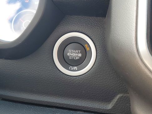 Used 2019 RAM 1500 Big Horn AWD/4WD image 19