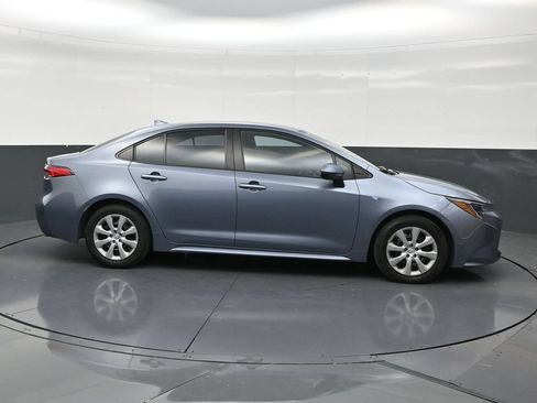 Used 2024 Toyota Corolla LE FWD image 6
