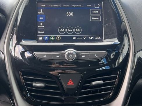 Used 2020 Chevrolet Spark LT image 38