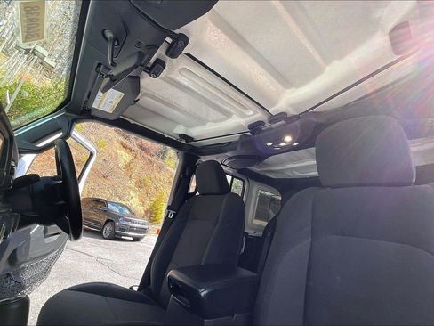 Used 2021 Jeep Wrangler Unlimited Sport w/ Cold Weather Group image 23