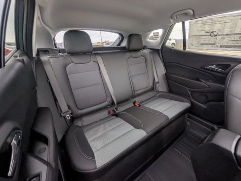 New 2026 Chevrolet Trax LT w/ LT Convenience Package image 14