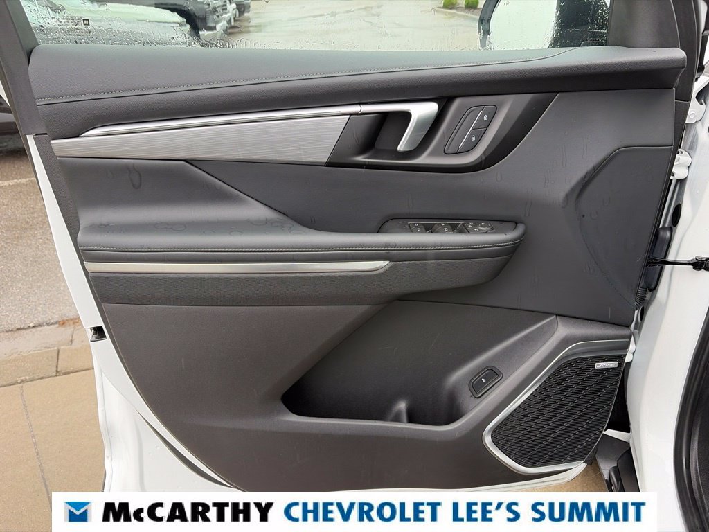 Used 2026 Buick Enclave Preferred FWD image 48