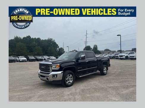 Used 2018 GMC Sierra 2500 SLT w/ Duramax Plus Package AWD/4WD image 1
