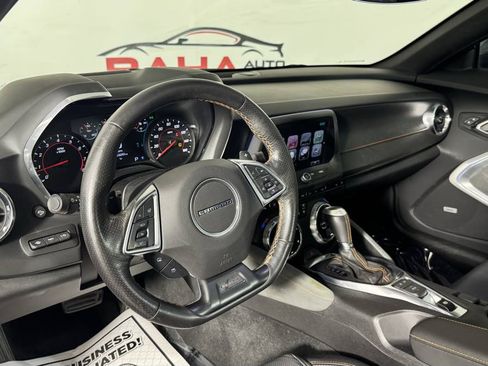 Used 2017 Chevrolet Camaro LT RWD image 13