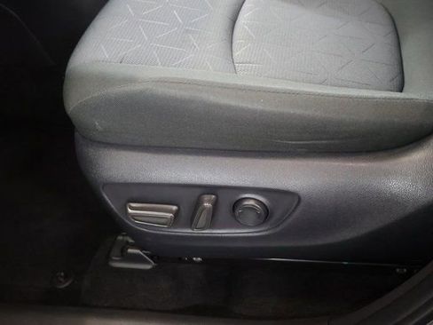 Used 2025 Toyota RAV4 XLE image 12