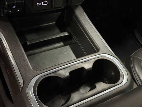 Certified 2020 Chevrolet Silverado 1500 LTZ image 41