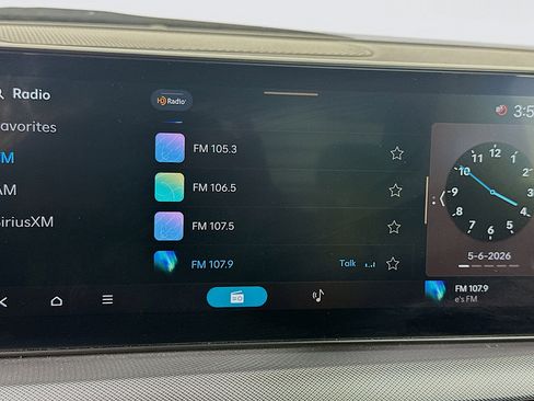 Used 2025 Hyundai Sonata SEL FWD image 21