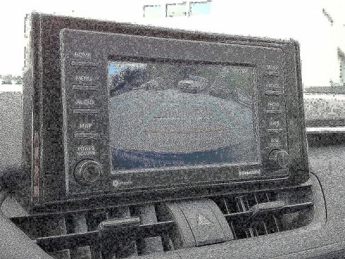 Used 2022 Toyota RAV4 LE image 17