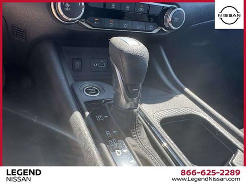 Used 2024 Nissan Sentra S FWD image 27