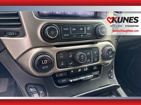 Used 2016 GMC Yukon Denali w/ Open Road Package AWD/4WD image 35