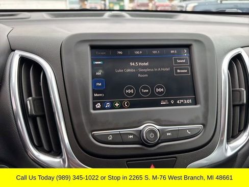 Used 2021 Chevrolet Equinox LT image 17