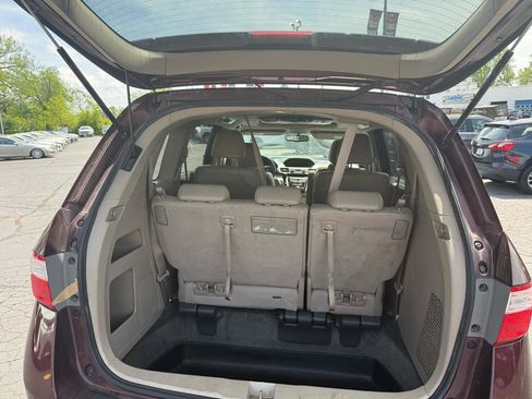 Used 2012 Honda Odyssey Touring image 11