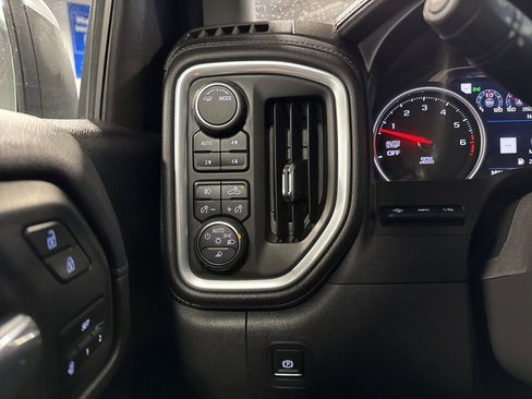 Used 2021 Chevrolet Silverado 1500 LTZ w/ LTZ Premium Package image 21