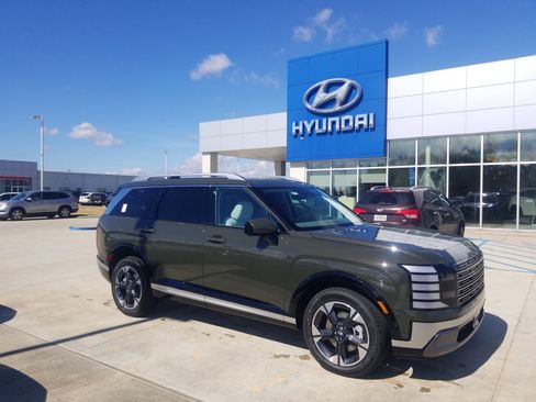 New 2026 Hyundai Palisade Limited FWD image 1