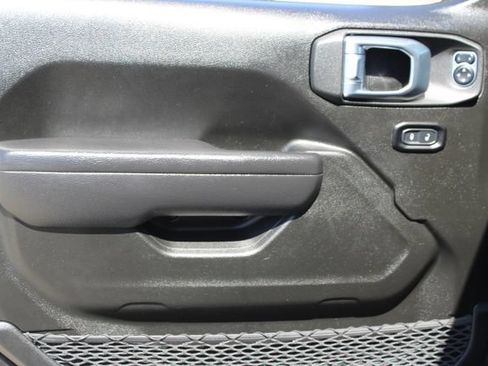 Used 2022 Jeep Wrangler Unlimited Sport AWD/4WD image 11