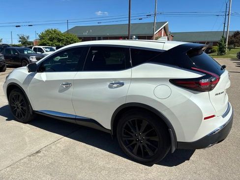 Used 2023 Nissan Murano SL w/ SL Moonroof Package FWD image 5