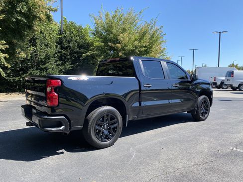 Used 2024 Chevrolet Silverado 1500 Custom AWD/4WD image 9