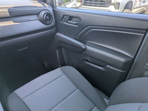 Used 2023 Chevrolet Colorado W/T w/ WT Convenience Package II RWD image 16