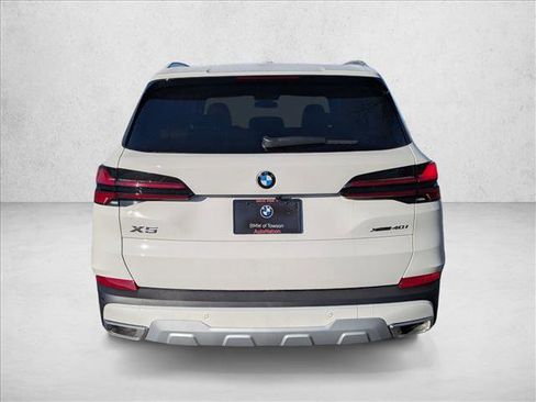 New 2026 BMW X5 xDrive40i w/ Premium Package image 7