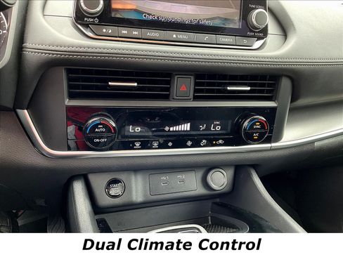 Certified 2026 Nissan Rogue SV AWD/4WD image 15