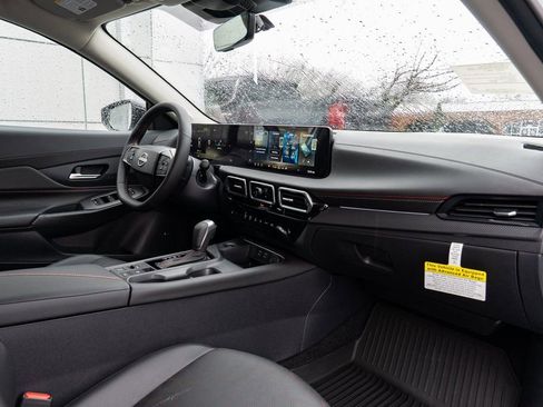 New 2026 Nissan Sentra SR image 28