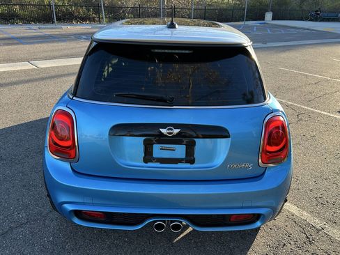 Used 2015 MINI Cooper S image 9