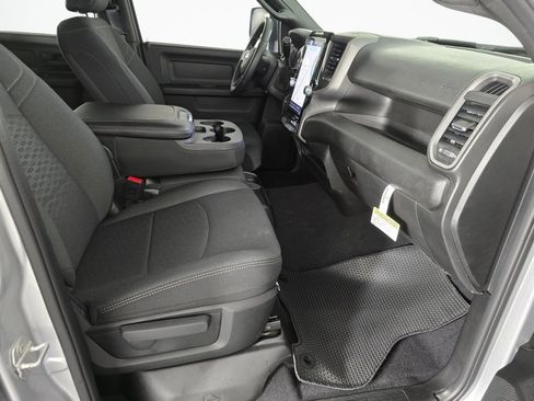 New 2026 RAM 2500 Tradesman AWD/4WD image 26