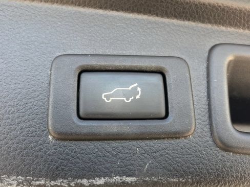 Used 2015 Subaru Forester 2.5i Limited w/ Popular Package #2 AWD/4WD image 22