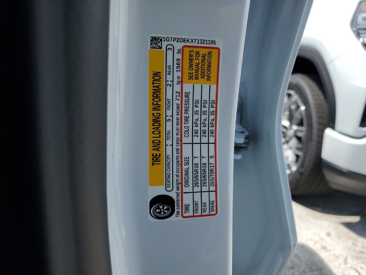 New 2026 GMC Canyon AT4 AWD/4WD image 32