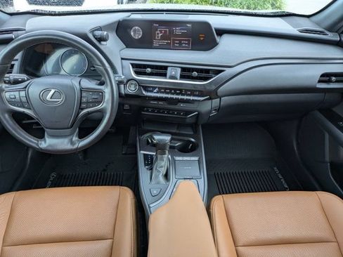 Used 2021 Lexus UX 200 w/ Premium Package FWD image 14