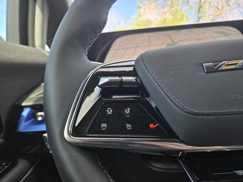 New 2026 Cadillac Optiq V image 16