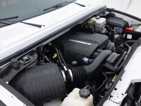 Used 2008 HUMMER H2 image 45