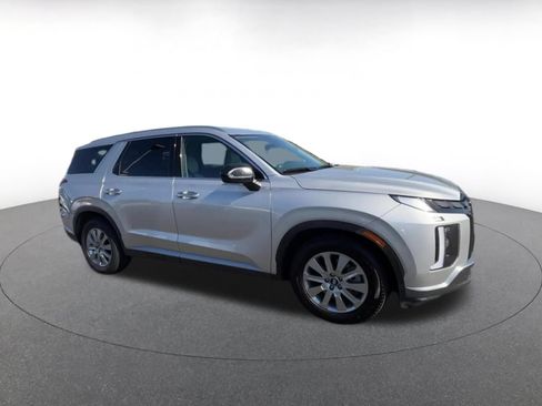 Used 2025 Hyundai Palisade SEL AWD/4WD image 2