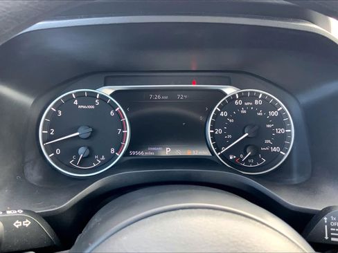 Used 2024 Nissan Rogue S FWD image 24