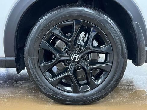 Used 2025 Honda HR-V Sport image 14