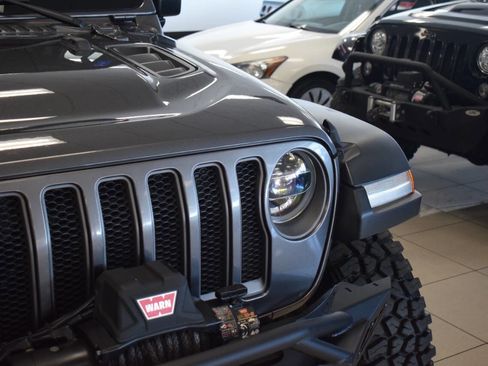 Used 2018 Jeep Wrangler Unlimited Rubicon image 9