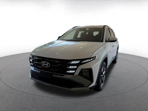 Used 2026 Hyundai Tucson SEL Plus AWD/4WD image 6