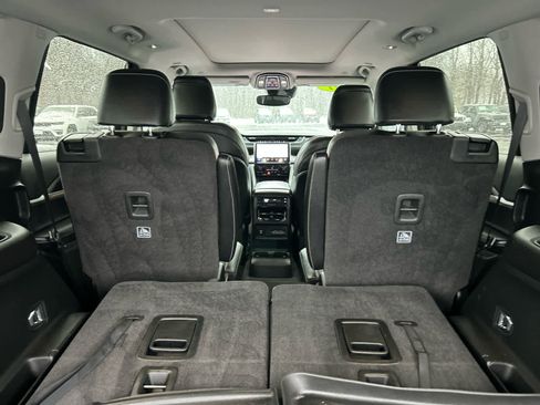 Used 2021 Jeep Grand Cherokee L Limited image 62