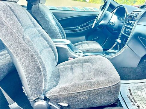 Used 1995 Ford Mustang GT image 13